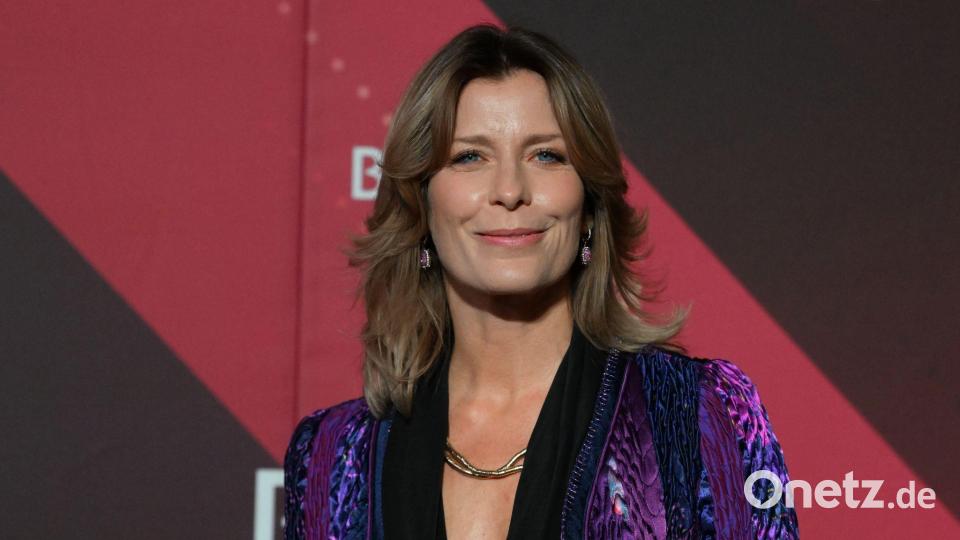 Die Schauspielerin Valerie Niehaus ist beim „heute-show“-Quiz dabei und präsentiert das Format „heute-show extra – Die unglaubliche Geschichte von Gianni Infantino“. (Archivbild) Bild: Felix Hörhager/dpa