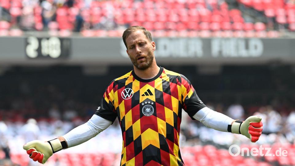 Nicht zu übersehen: DFB-Torhüter Oliver Baumann. Bild: Federico Gambarini/dpa