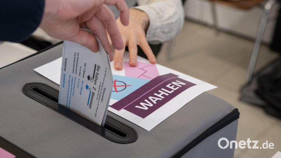 Union und SPD finden bislang keinen gemeinsamen Nenner bei der geplanten Wahlrechtsreform. (Archivfoto) Bild: Harald Tittel/dpa