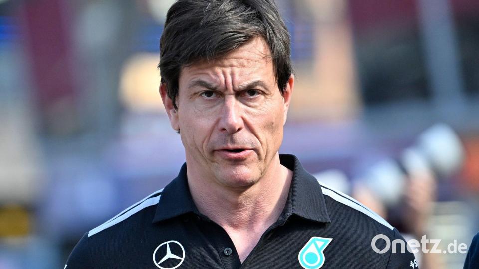 Warnt seinen Schützling vor Übermut: Mercedes-Teamchef Toto Wolff. Bild: Philippe Magoni/AP/dpa