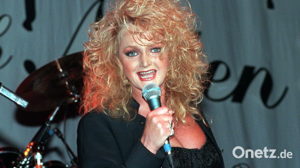 In den 80er Jahren hatte Bonnie Tyler große Hits und eine blonde Lockenmähne. (Archivbild) Bild: picture alliance / dpa
