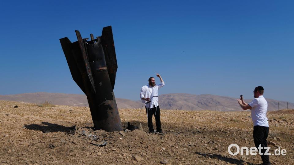 US-Präsident Trump hatte zuvor auf seiner Plattform Truth Social den Iran und Israel aufgefordert, die Angriffe sofort einzustellen. Bild: Mahmoud Illean/AP/dpa