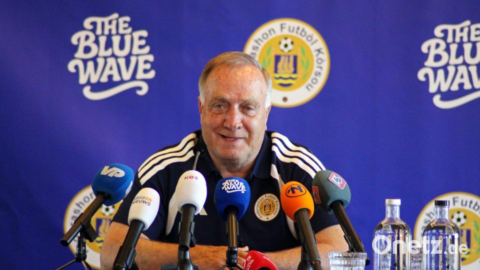 Dick Advocaat erlebt mit Curaçao eine besondere Zeit. (Archivbild) Bild: Kai Moorschlatt/dpa