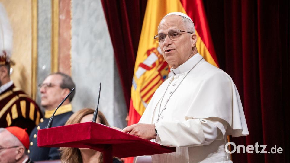Der Pontifex spricht im spanischen Parlament Klartext. Bild: César Vallejo Rodríguez/EUROPA PRESS/dpa