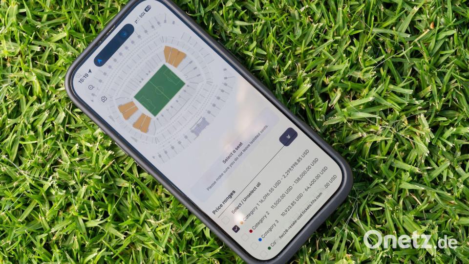 Die Weiterverkaufsbörse der FIFA für WM-Tickets sorgt für Ärger. (Archivbild) Bild: Maximilian Haupt/dpa