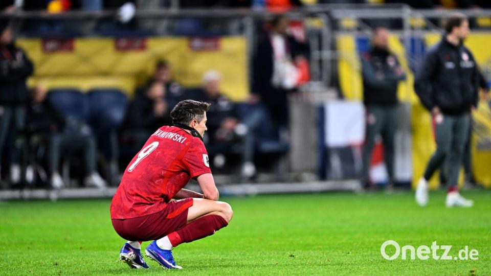 Lewandowski war untröstlich nach der verpassten WM-Teilnahme. (Archivbild) Bild: Pontus Lundahl/TT NYHETSBYRÅN/AP/dpa
