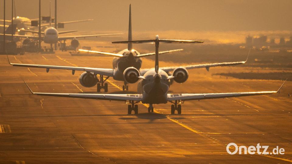 Die Regierung will Deutschland als Luftfahrtnation erhalten. Genügt der Branche dieses Bekenntnis? (Symbolbild) Bild: Boris Roessler/dpa