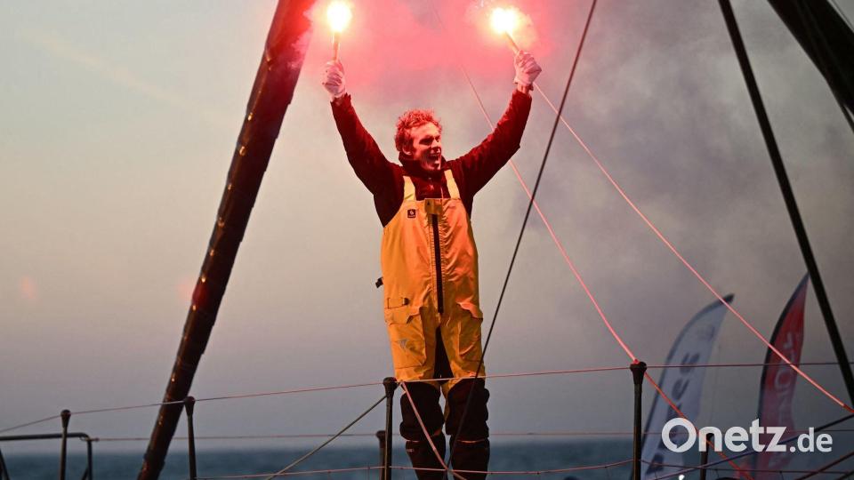 Charlie Dalin fühlte sich auf dem Wasser am wohlsten. (Archivbild) Bild: Loic Venance/AFP/dpa