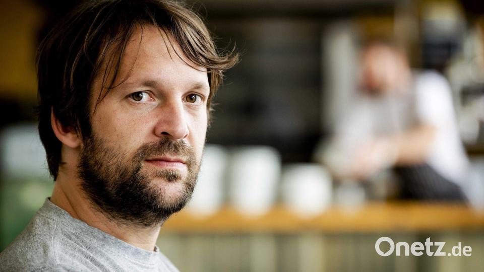 René Redzepi kehrt nach seinem Rücktritt als Küchenchef in einer neuen Rolle in das dänische Spitzenrestaurant Noma zurück. (Archivbild) Bild: Robin Van Lonkhuijsen/ANP/epa/dpa