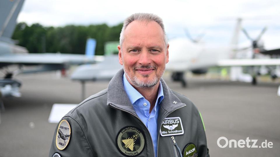 Michael Schöllhorn, Chef von Airbus Defence and Space, will mit seinem Unternehmen auch weiterhin an einem neuen Kampfflugzeug mitarbeiten. Bild: Sebastian Christoph Gollnow/dpa