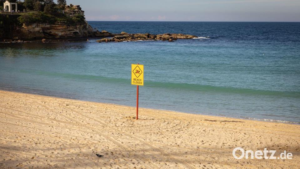 Nach dem Hai-Angriff wurde der betroffene Strand aus Sicherheitsgründen geschlossen. Bild: Nadir Kinani/AAP/dpa