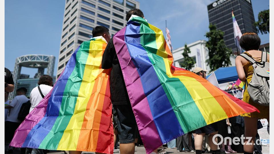 Beim Seoul Queer Culture Festival feiern mehr als 10.000 Teilnehmer gesellschaftliche Vielfalt. Bild: -/YNA/dpa