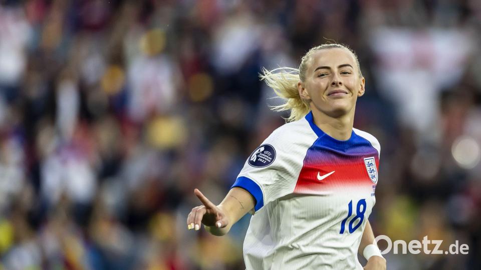 Auch Englands Fußball-Nationalspielerin Chloe Kelly darf sich über eine Auszeichnung freuen. (Archivbild) Bild: Michael Buholzer/KEYSTONE/dpa