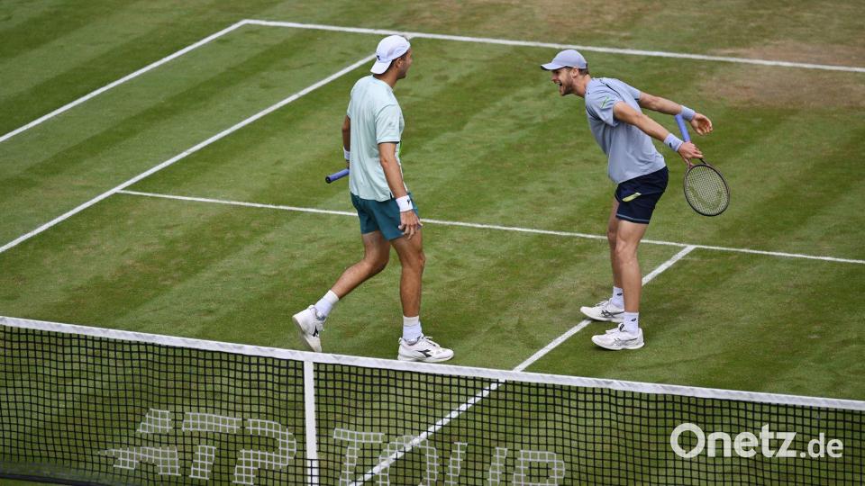 Im Doppel nicht zu schlagen: Jan-Lennard Struff (l) und Yannick Hanfmann (r). Bild: Marijan Murat/dpa