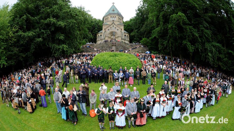 Zum traditionellen Gedenken an der Votivkapelle wurden auch Vertreter der Wittelsbacher erwartet. (Archivbild) Bild: picture alliance / dpa