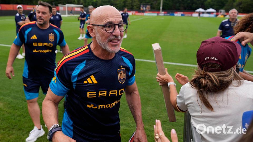 Trainer Luis de la Fuente verzichtete auf Spieler von Real Madrid. (Archivbild) Bild: Mike Stewart/AP/dpa