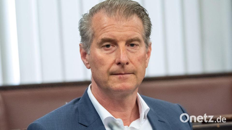 Blocks Ex-Mann Stephan Hensel ist Nebenkläger. Bild: Daniel Bockwoldt/dpa / Pool/dpa
