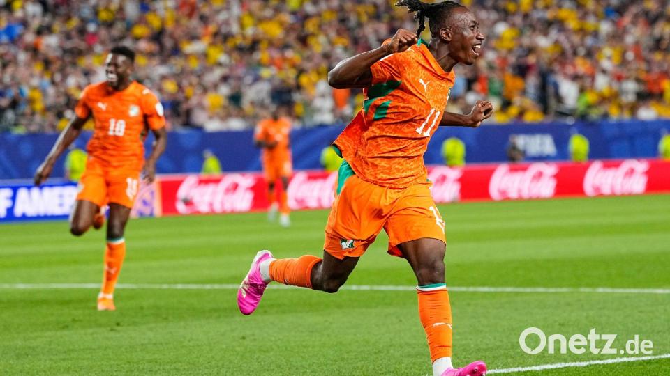 Deutschlands nächster WM-Gegner Elfenbeinküste bejubelt einen Sieg gegen Ecuador. Bild: Petr David Josek/AP/dpa