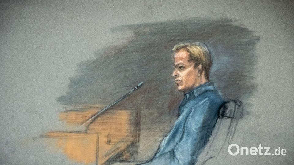 Marius Borg Høiby, hier auf einer Gerichtszeichnung zu sehen, wird die Urteilsverkündung vom Gefängnis aus verfolgen. (Archivbild) Bild: Ane Hem/NTB/dpa