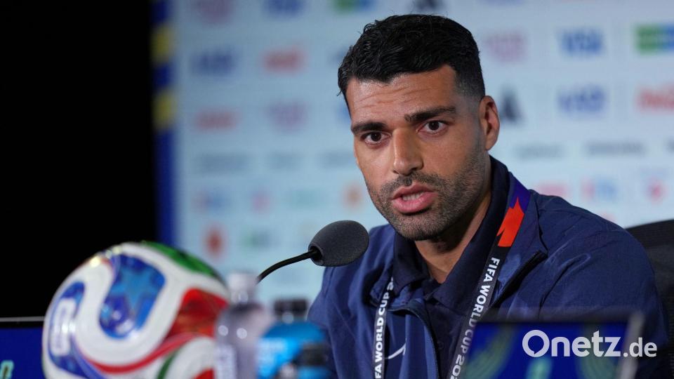 Mehdi Taremi machte keinen Hehl aus der angespannten Stimmung bei der Fußball-WM. Bild: Andre Penner/AP/dpa