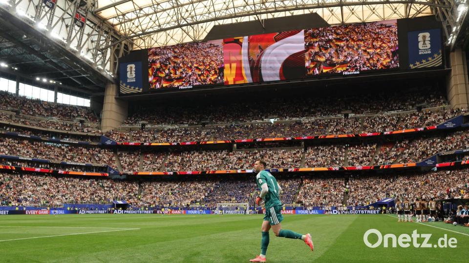 Neuer zieht Parallelen zur WM 2014 - als am Ende der Triumph gelang. Bild: Christian Charisius/dpa