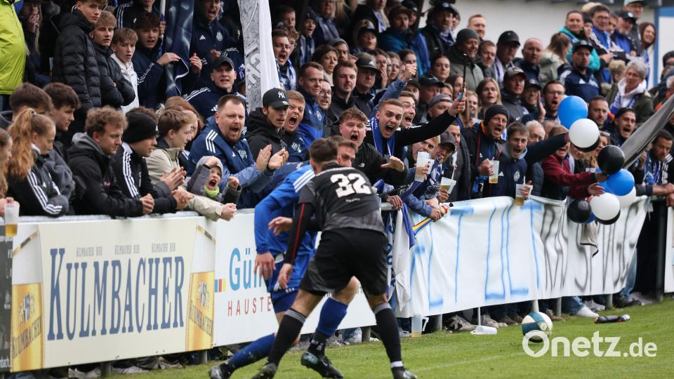 Spielszene aus dem Relegationsspiel zwischen der SpVgg Windischeschenbach und der
SG Neustadt-Tremmersdorf Bild: Dieter Jäschke