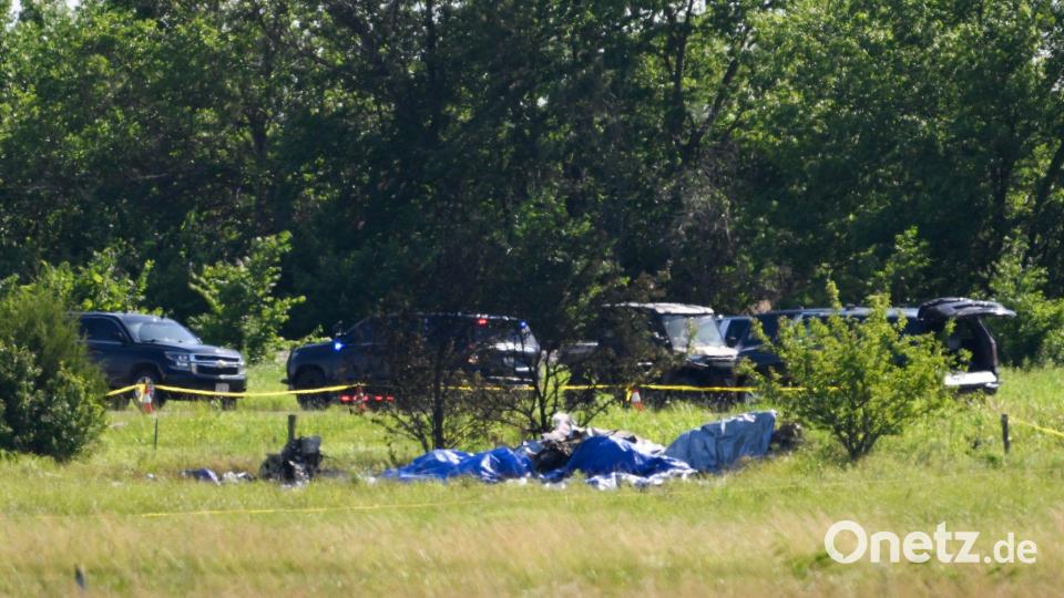 Die Opfer sollen auf dem Weg gewesen sein, den Nachmittag mit Fallschirmspringen zu verbringen. Bild: Reed Hoffmann/FR48783 AP/AP/dpa