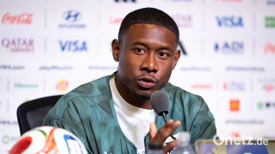 David Alaba spricht über die späte Anstoßzeit. Bild: Georg Hochmuth/APA/dpa