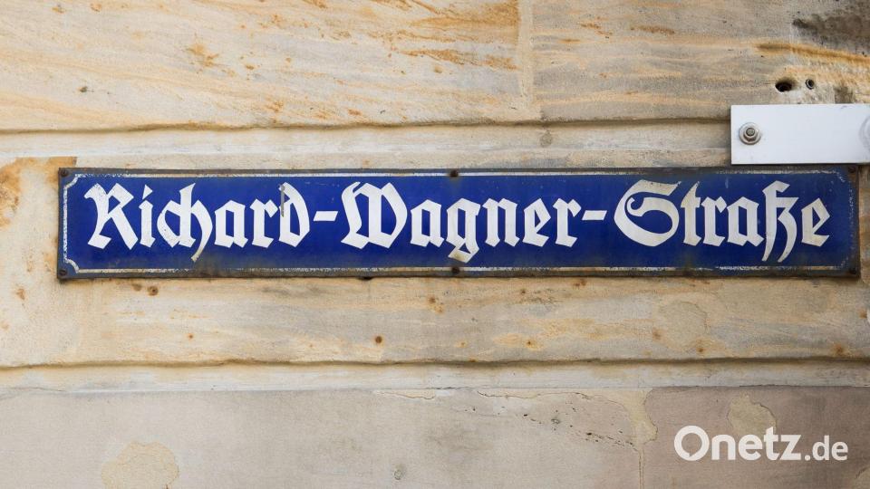 Alles Wagner oder was? Bayreuth profitiert vom Glanz der Festspiele. (Archivbild) Bild: picture alliance / Daniel Karmann/dpa