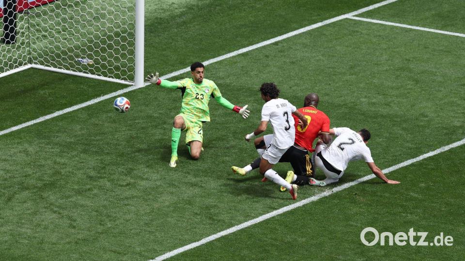 Mit aller Wucht: Lukaku ist ein Strafraumstürmer. Bild: Maddy Grassy/AP/dpa