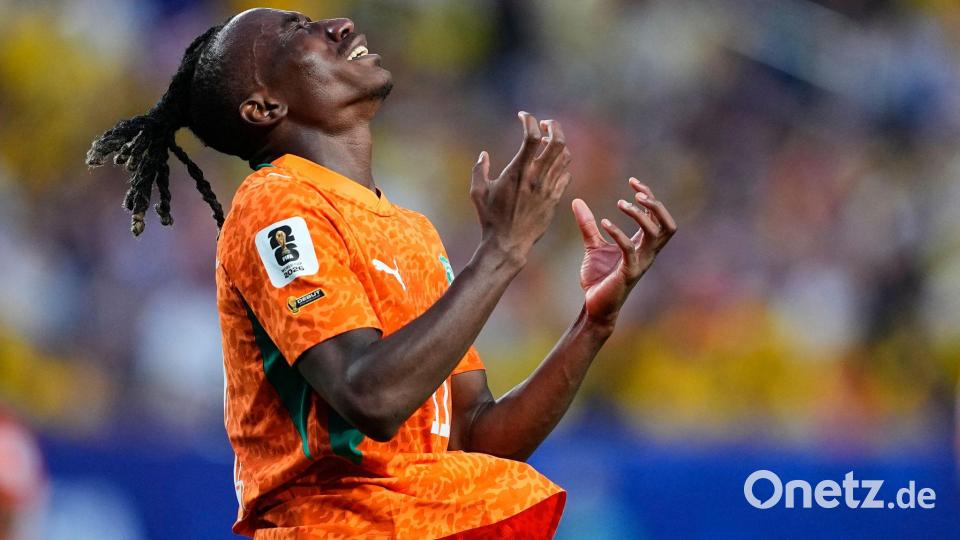 Yan Diomande trifft mit der Elfenbeinküste am Samstag auf Deutschland. Bild: Petr David Josek/AP/dpa