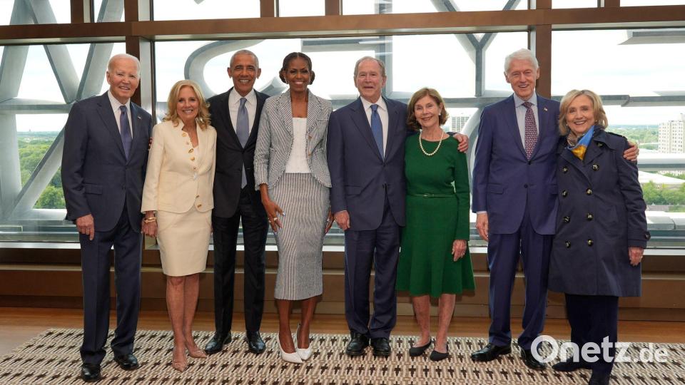 Viele frühere US-Präsidenten waren bei der Einweihung ebenfalls dabei. Bild: Pablo Martinez Monsivais/AP Pool/AP/dpa