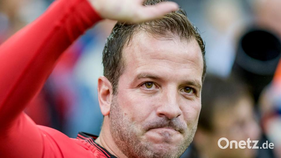 Rafael van der Vaart hat um Entschuldigung gebeten. (Archivbild) Bild: Axel Heimken/dpa