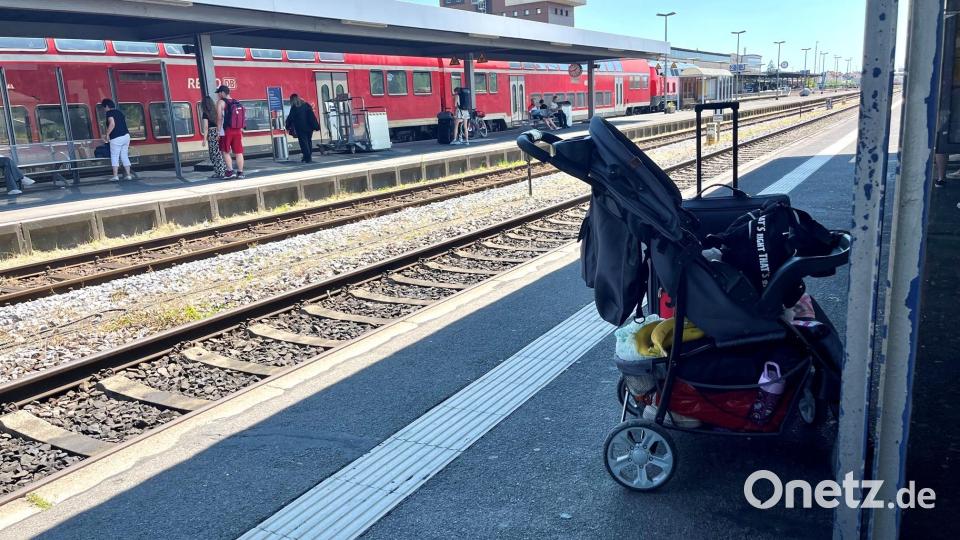 Die Elektrifizierung und somit auch die Barrierefreiheit am Bahnhof Weiden lässt auf sich warten. Bild: Gabi Schönberger