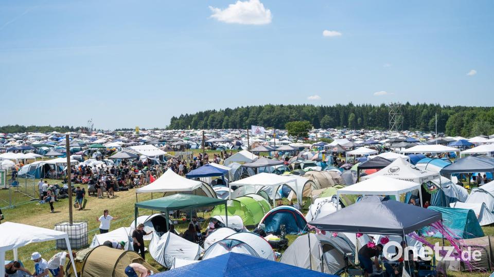 Erwartet werden rund 59.000 Menschen. Bild: Silas Stein/dpa