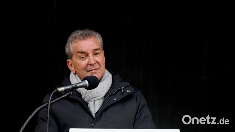 Publizist Michel Friedman war erst ein- und dann wieder ausgeladen worden. (Archivbild) Bild: Felix Hörhager/dpa