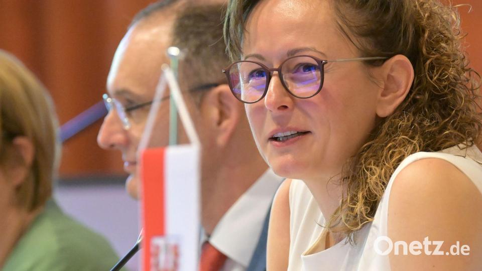 Sie leitete heute die Verbraucherschutzministerkonferenz in Potsdam: Brandenburgs Ministerin Hanka Mittelstädt. Bild: Michael Bahlo/dpa