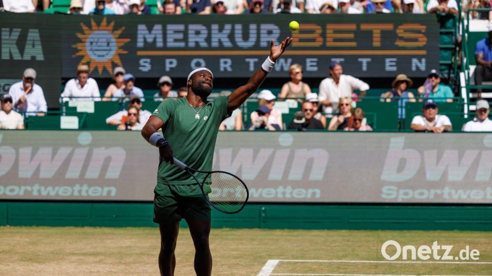 Feiert seinen ersten ATP-500-Titel: Frances Tiafoe. Bild: Friso Gentsch/dpa