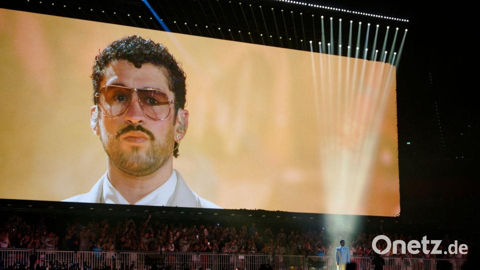 Rund 100 Millionen Hörer hat Bad Bunny im Monat auf Spotify - damit gehört er längst zu den bekanntesten Künstlern weltweit. Bild: Henning Kaiser/dpa