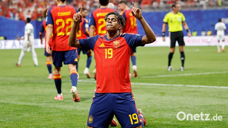 Lamine Yamal feiert sein erstes WM-Tor. Bild: Erik S.Lesser/AP/dpa