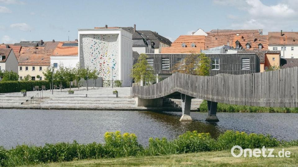 Für die Umwandlung der ehemaligen Brauerei Schels in das DAV-Kletterzentrum in Tirschenreuth gab es eine Auszeichnung. Bild: Brückner &amp; Brückner Architekten GmbH