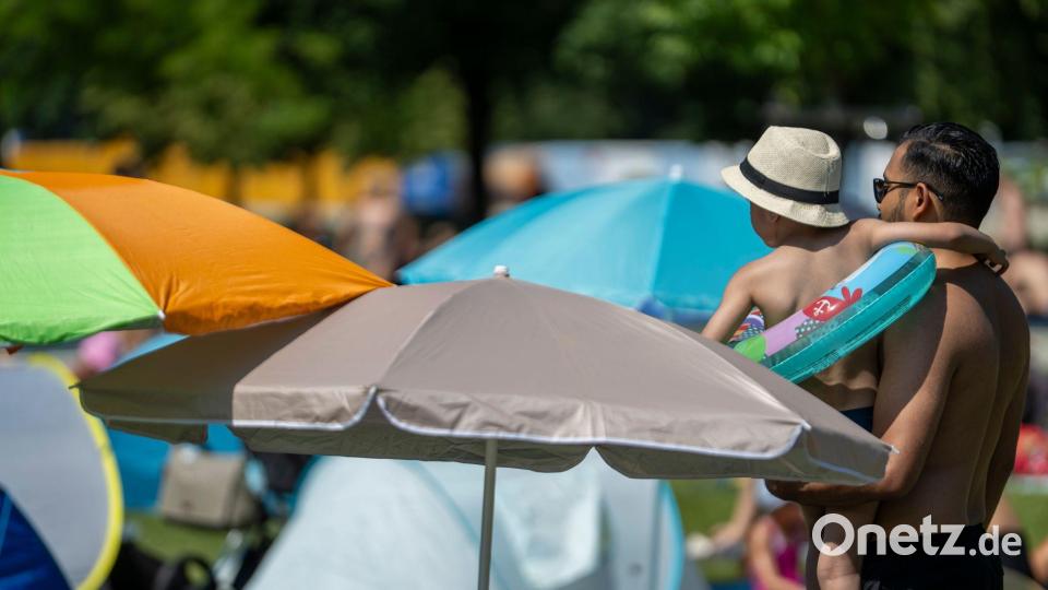 Für den Tagesverlauf prognostiziert der Deutsche Wetterdienst (DWD) Höchsttemperaturen von 36 Grad. Bild: Stefan Puchner/dpa