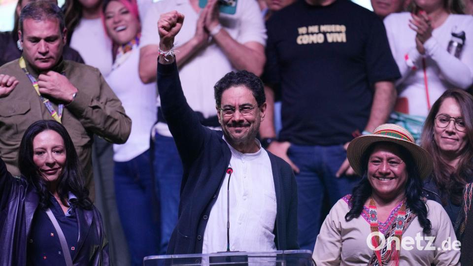 Ivan Cepeda vom linken Bündnis Pacto Histórico war der Wunschkandidat von Amtsinhaber Petro. Bild: Fernando Vergara/AP/dpa