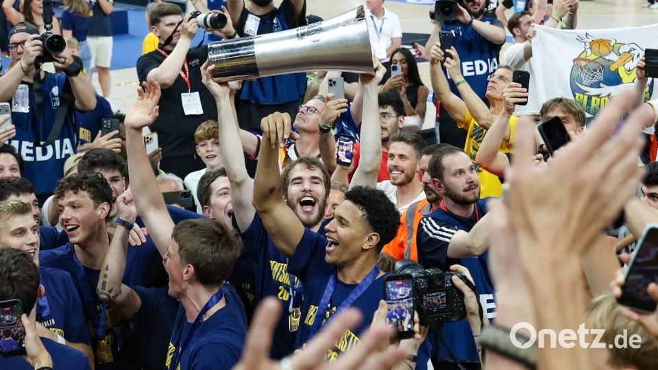 Feiert einen der größen Coups der BBL-Historie: Alba Berlin. Bild: Matthias Stickel/dpa