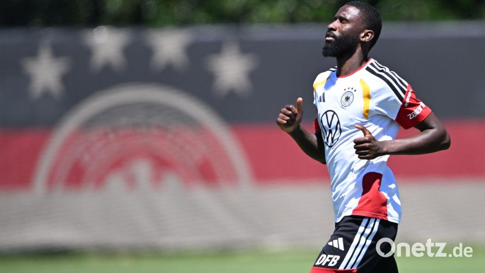 Rüdiger rückt nun in die Startelf der Nationalmannschaft. Bild: Federico Gambarini/dpa