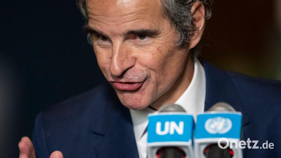 IAEA-Chef Grossi verwies auf die US-iranische Rahmenvereinbarung, wonach das Uran unter der IAEA-Aufsicht zumindest verdünnt werden soll. (Archivbild) Bild: Yuki Iwamura/AP/dpa