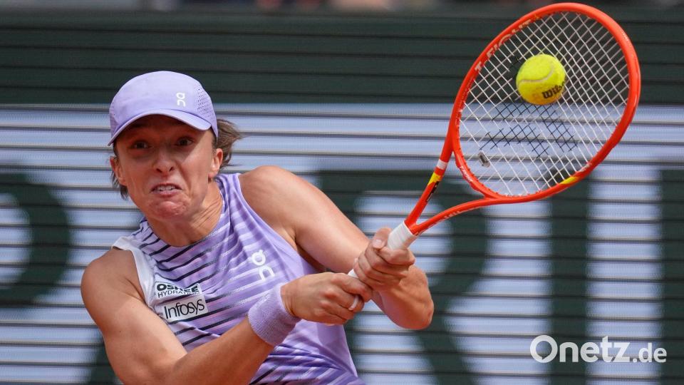 Iga Swietak verpatzt die Wimbledon-Generalprobe in Bad Homburg. (Archivbild) Bild: Christophe Ena/AP/dpa