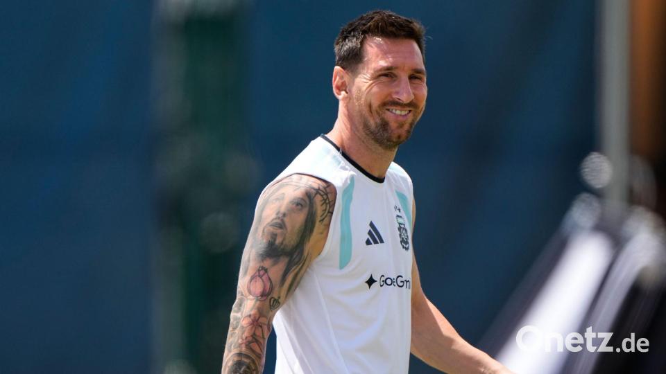 Es dürfte ein schöner Geburtstag für Messi sein. Bild: Charlie Riedel/AP/dpa