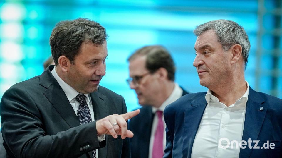 Auch Bundesfinanzminister Lars Klingbeil und Bayerns Ministerpräsident Markus Söder waren bei dem Treffen dabei. Bild: Kay Nietfeld/dpa