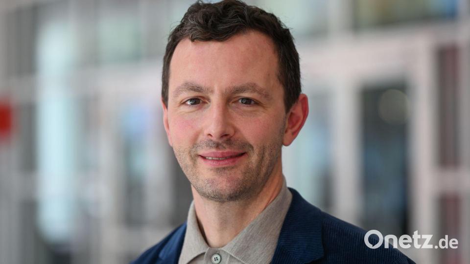 Sebastian Guggolz, Vorsteher des Börsenvereins des Deutschen Buchhandels, würdigte Sands als „eine der wichtigsten intellektuellen Stimmen unserer Zeit“. (Archivbild) Bild: Arne Dedert/dpa